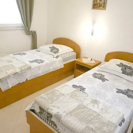 Hodak Apartament *