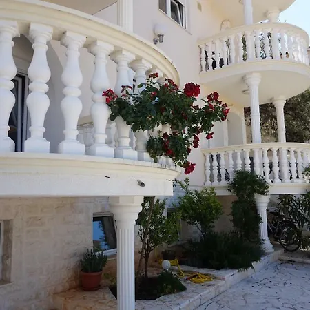 Hodak Apartament *